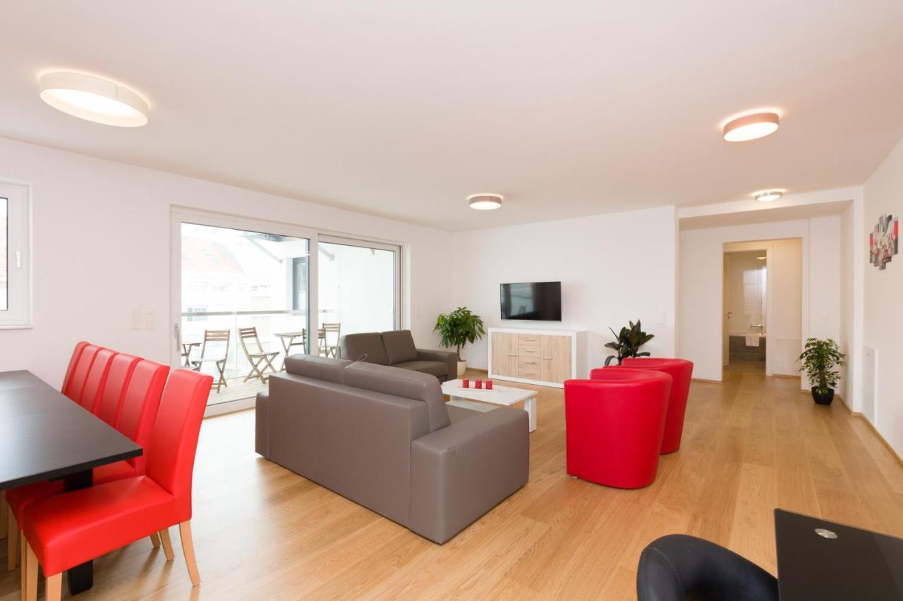 Central Riverside Residences Vienna Esterno foto