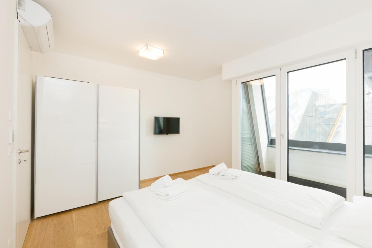 Central Riverside Residences Vienna Esterno foto