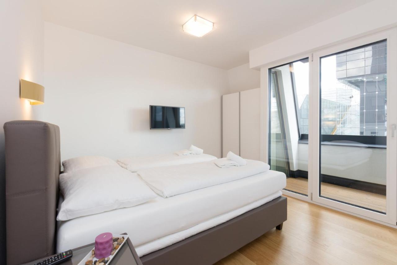 Central Riverside Residences Vienna Esterno foto