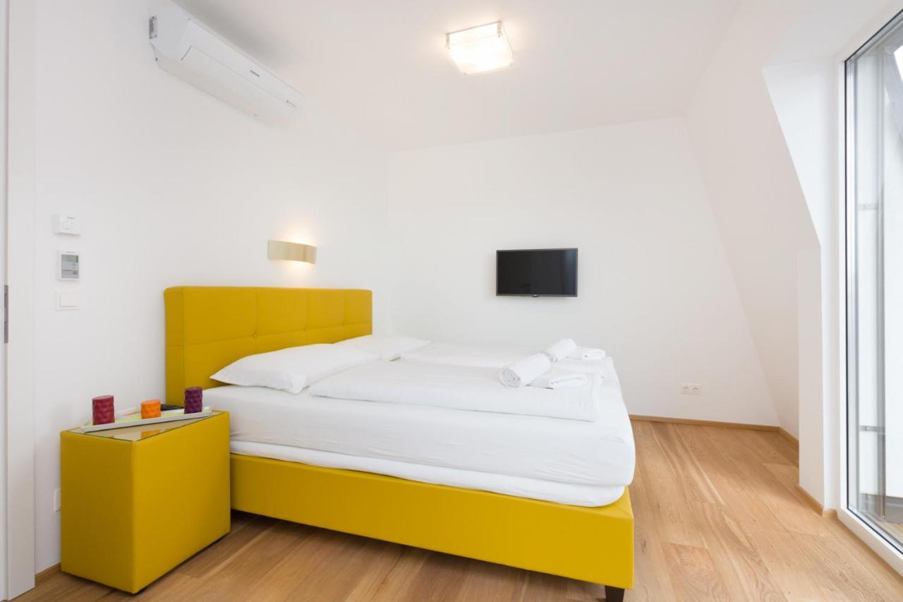 Central Riverside Residences Vienna Esterno foto
