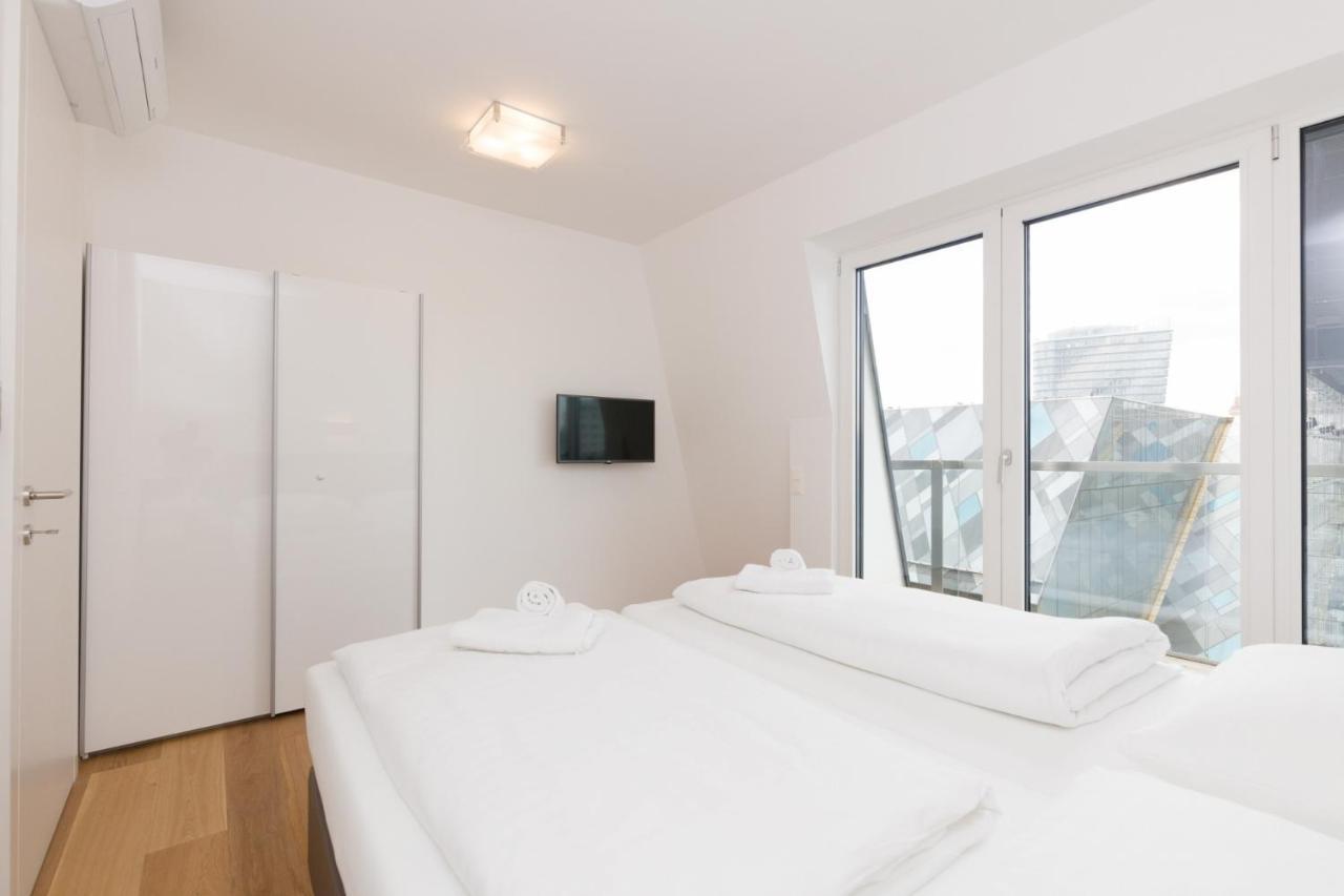 Central Riverside Residences Vienna Esterno foto
