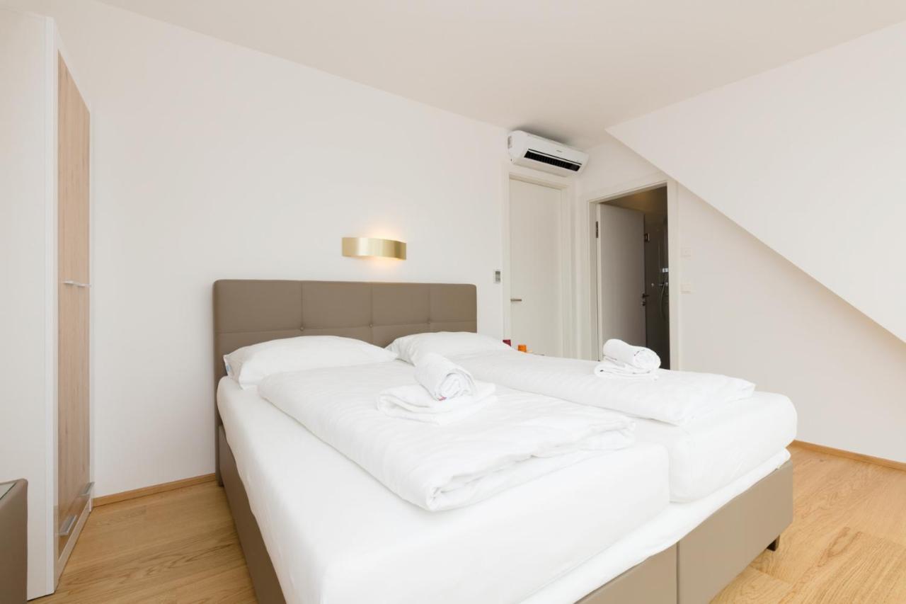 Central Riverside Residences Vienna Esterno foto